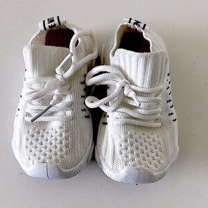 Kids White Knit Sneakers